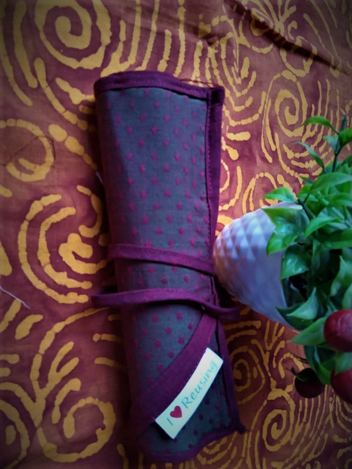 Fabric pencil or pen organizer