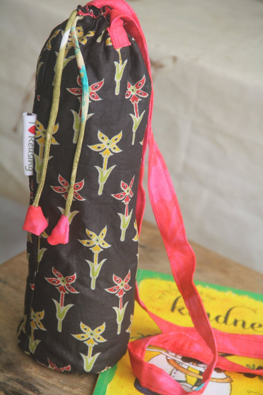 Floral print bottle sling